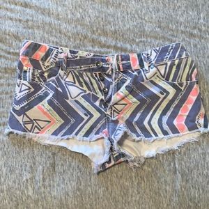 Roxy tribal print jean shorts